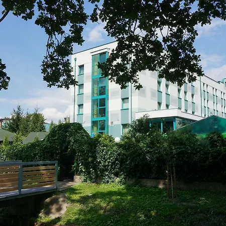 Barlinek, Alma & Отель Барлинек