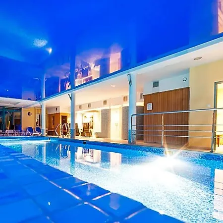Otel Barlinek, Alma Med&spa 3*